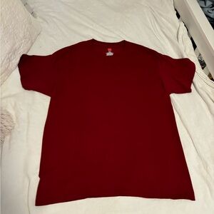 Large red Hanes t shirt